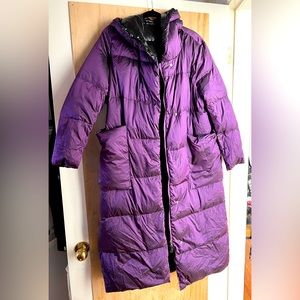 LATTELIER 
Maxi Shiny Puffer Jacket L worn twice